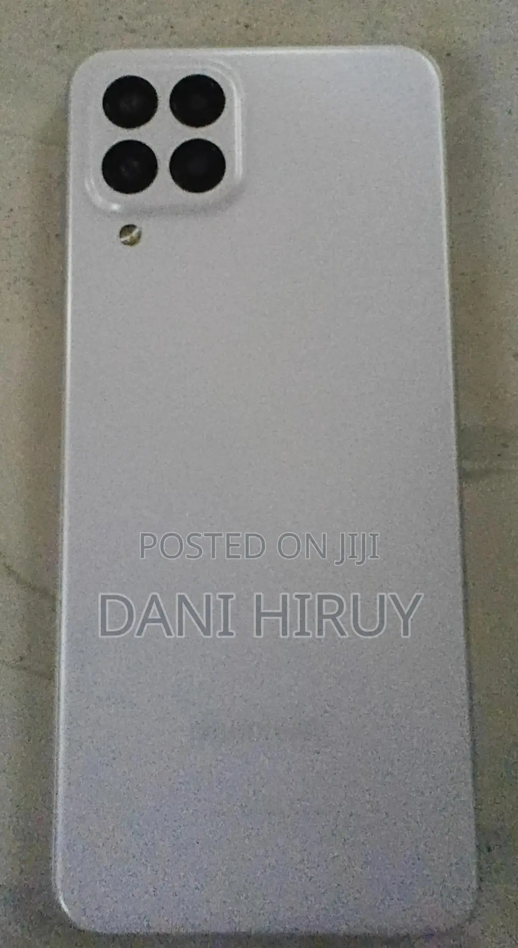 New Samsung Galaxy M33 128 GB White