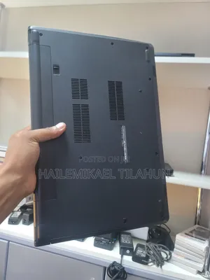 Laptop Dell Vostro 15 3558 4GB Intel Core I3 HDD+SSD 1T