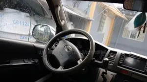 Toyota HiAce 2007 Silver