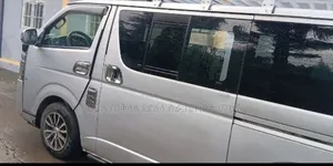 Toyota HiAce 2007 Silver