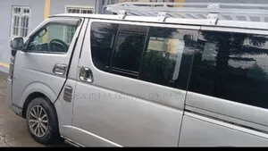 Toyota HiAce 2007 Silver