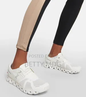 Photo - On Cloud5 Sneaker