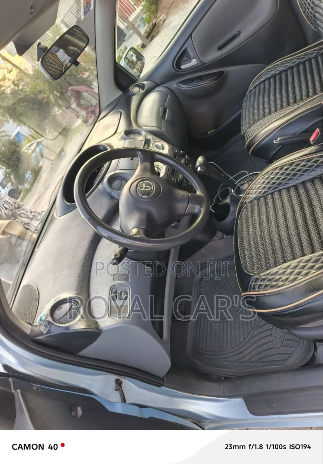 Toyota Vitz 2004 Blue