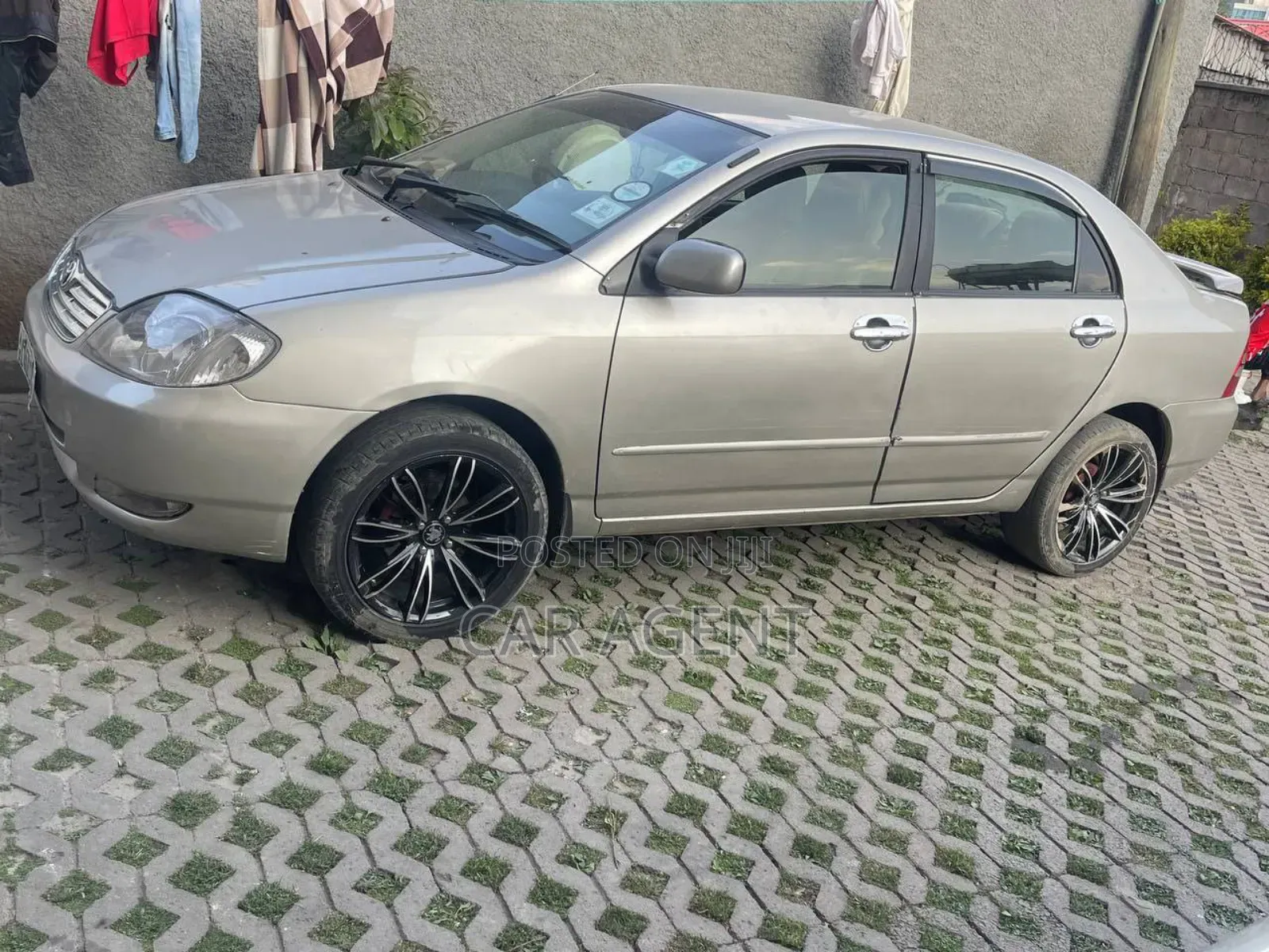 Toyota Corolla 2005 Gold