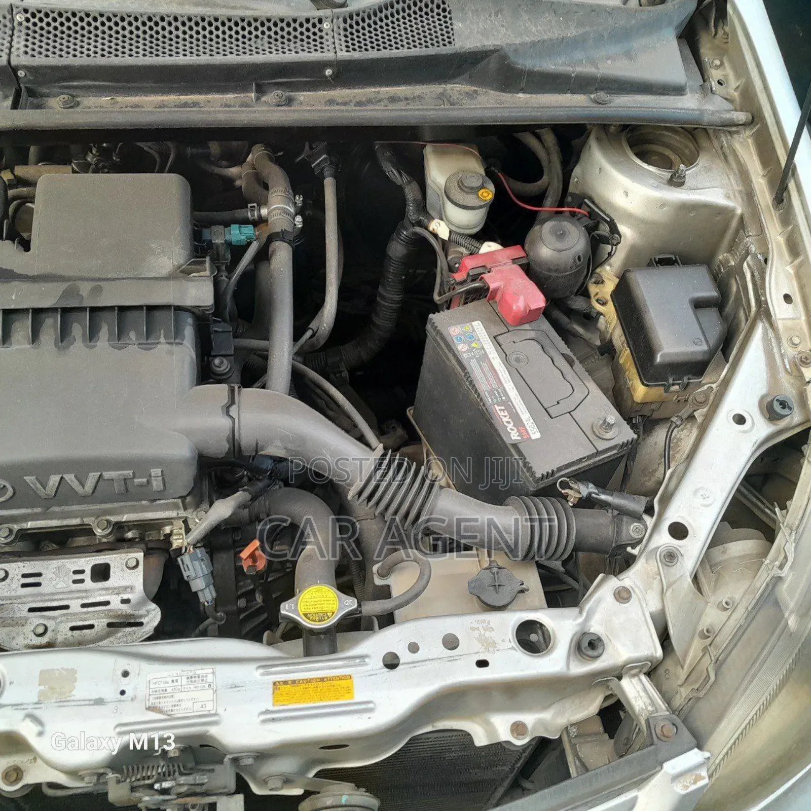 Toyota Platz 2001 Silver