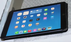 Photo - New Apple iPad Pro 128 GB Black