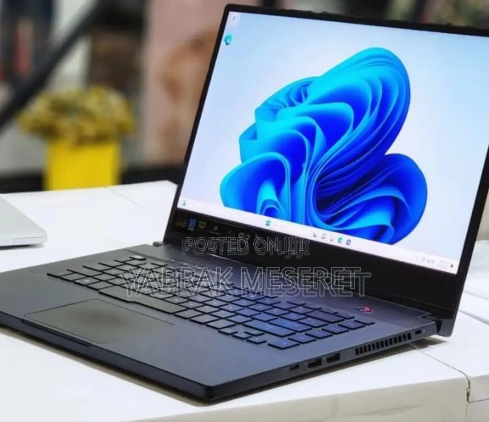 New Laptop Asus VivoBook 15 X505BA 16GB Intel Core i7 SSD 512GB