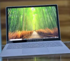 New Laptop Microsoft Surface 8GB Intel Core I5 SSD 512GB