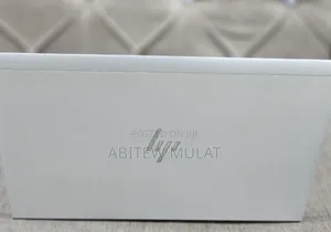 New Laptop HP EliteBook 840 G8 16GB Intel Core I5 SSD 512GB