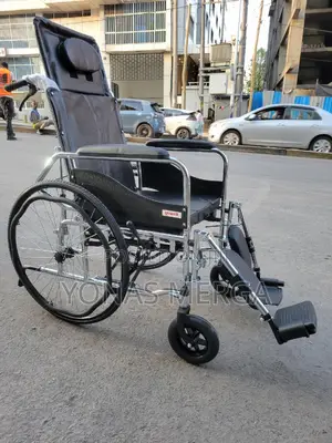 Toilet Wheelchair姵昀wheelchair旦薄wheelchair Features Durable Tires