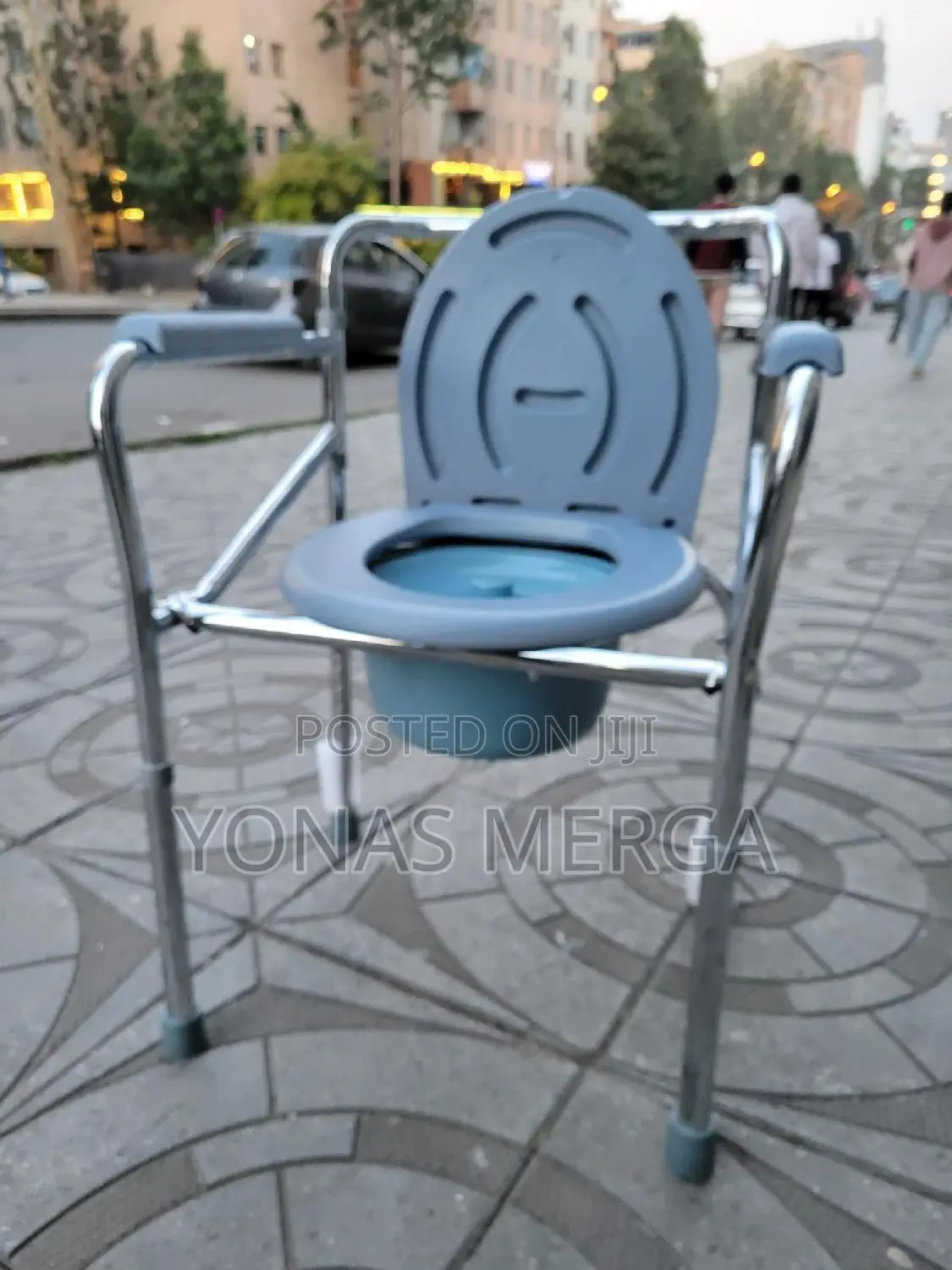 Potty/Toilet Chair目塈height Adjustable Pot岡衰 Stable,Freestanding Toilet