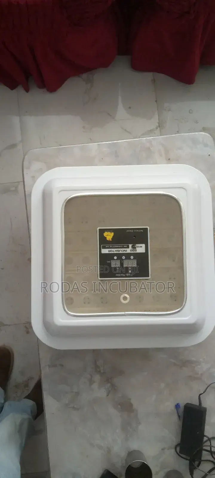 የጫጩት ማስፈልፈያ / Incubator