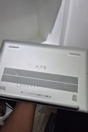 New Laptop Dell XPS 15 32GB Intel Core I7 SSD 1T