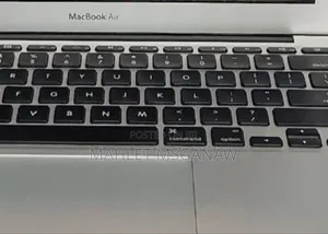 New Laptop Apple MacBook Air 2015 4GB Intel Core I5 SSD 128GB