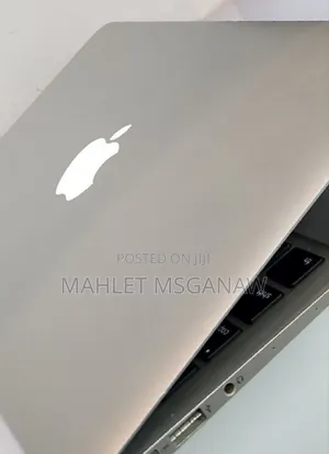 New Laptop Apple MacBook Air 2015 4GB Intel Core I5 SSD 128GB