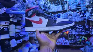 Air Jordan 1 Retro High Men Shoes
