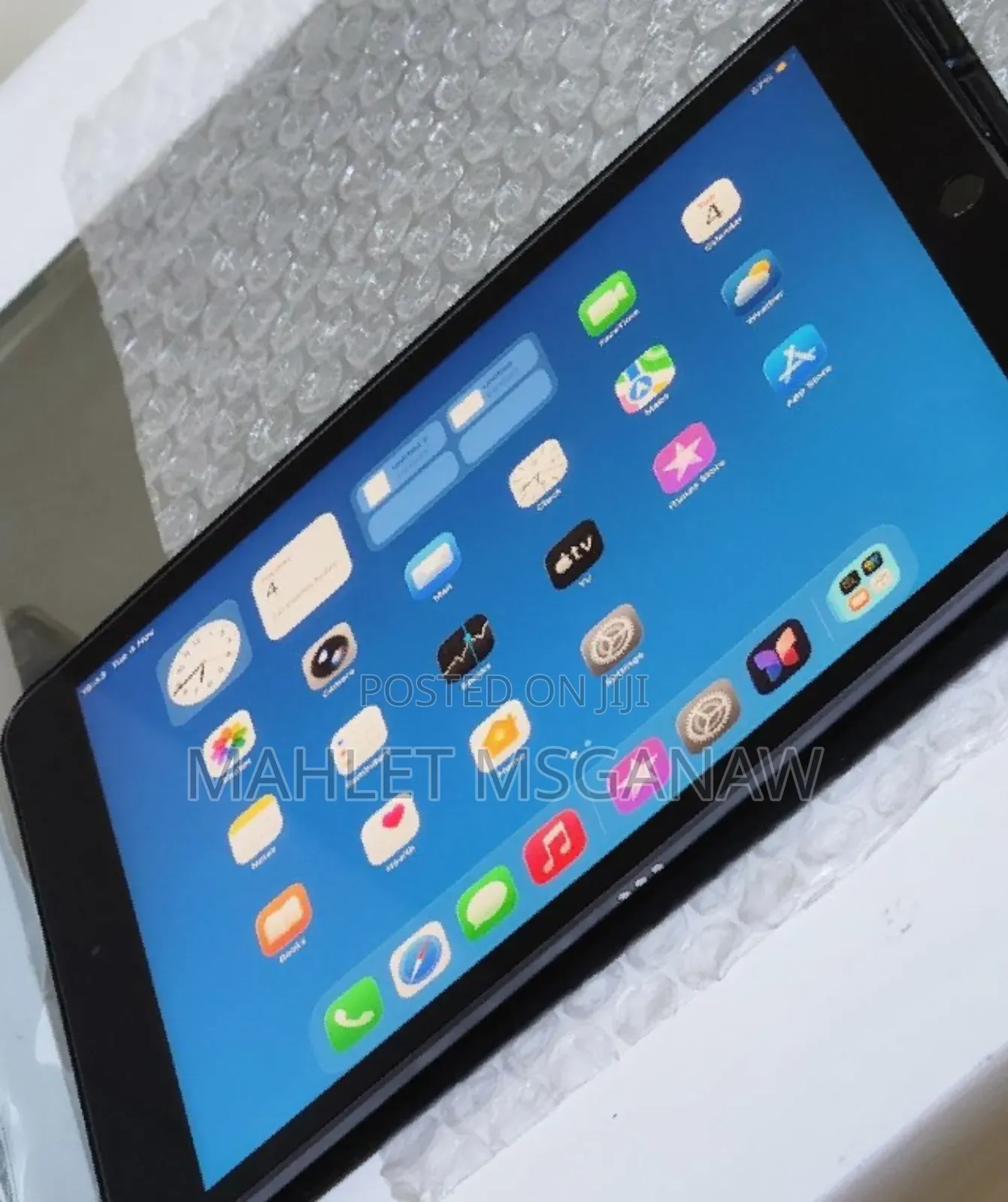 New Apple iPad 10.2 (2021) 128 GB Gray