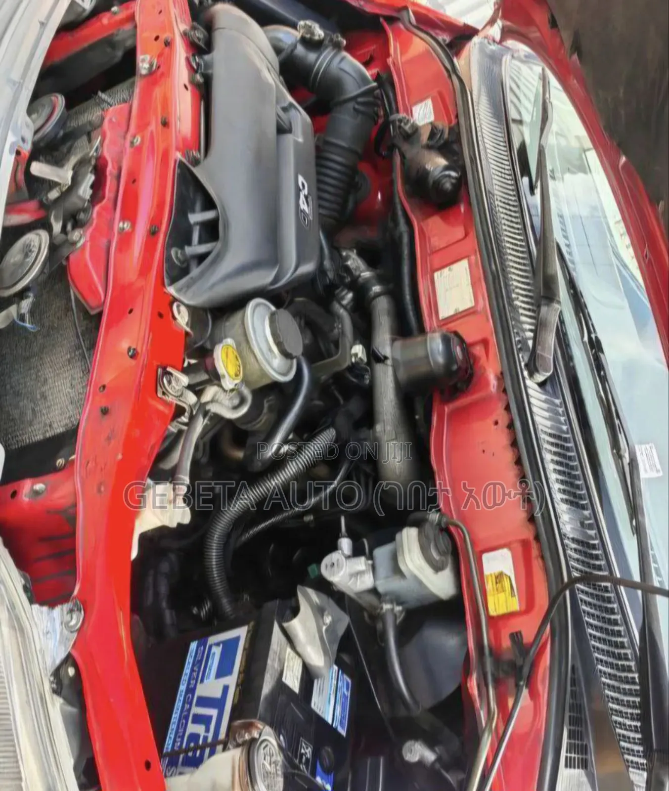 Toyota HiAce 2006 Red