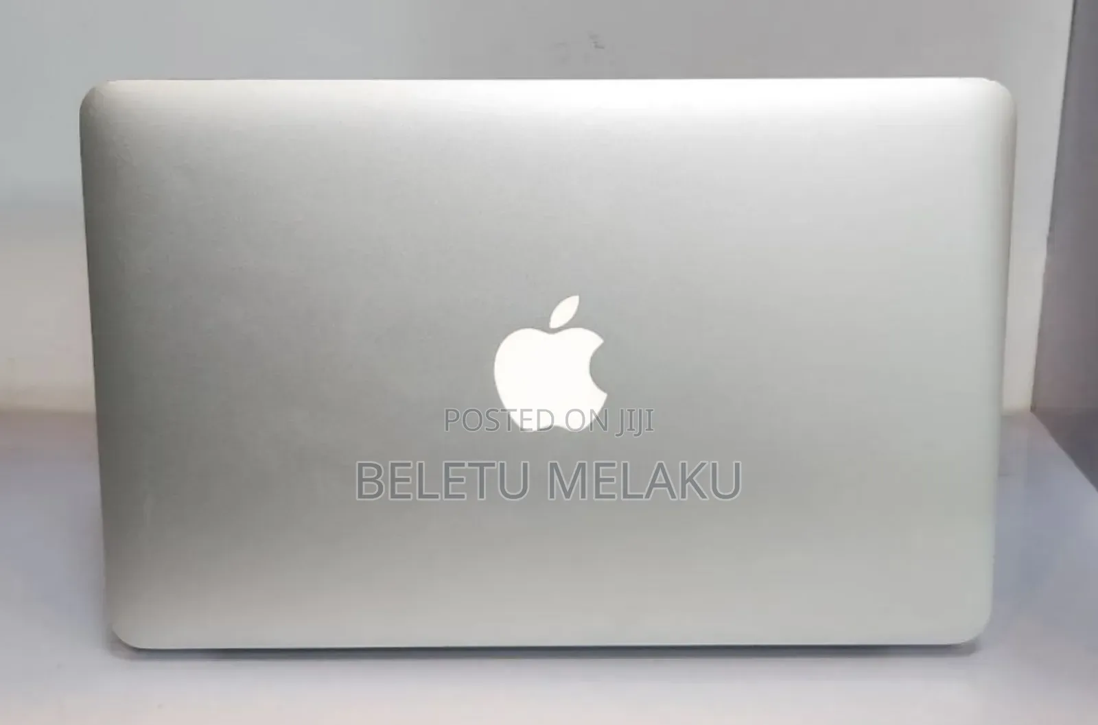 New Laptop Apple MacBook Air 2015 4GB Intel Core I5 SSD 128GB