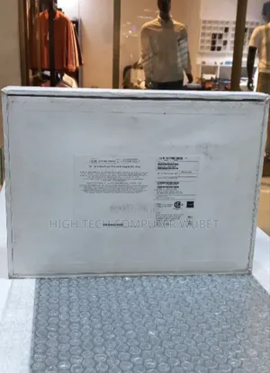 New Laptop Apple MacBook Pro 2023 M3 14-Inch 8GB Apple M3 SSD 512GB