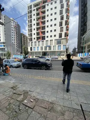 Furnished 2bdrm Apartment in ቡልጋርያ አፋሪካ ህብረት አካባቢ, Yeka for sale