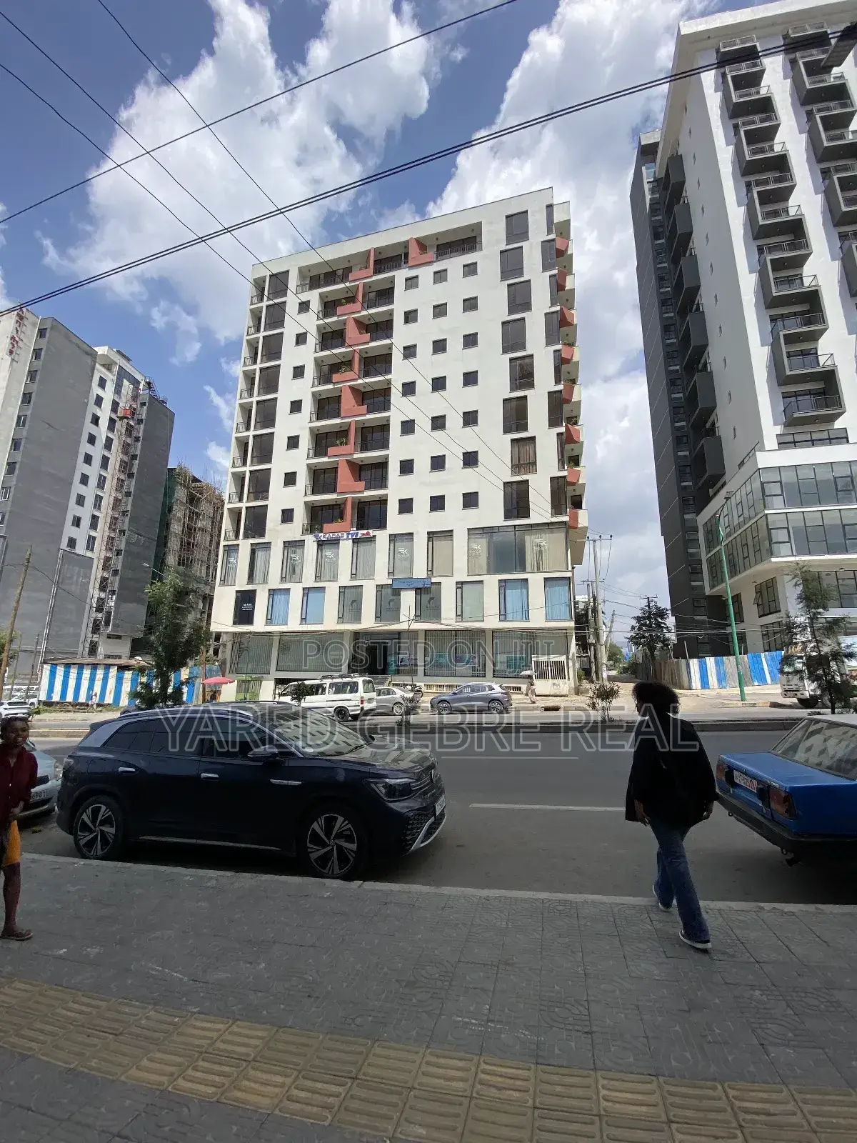 Furnished 2bdrm Apartment in ቡልጋርያ አፋሪካ ህብረት አካባቢ, Yeka for sale