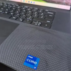 New Laptop Dell XPS 15 32GB Intel Core I7 SSD 1T