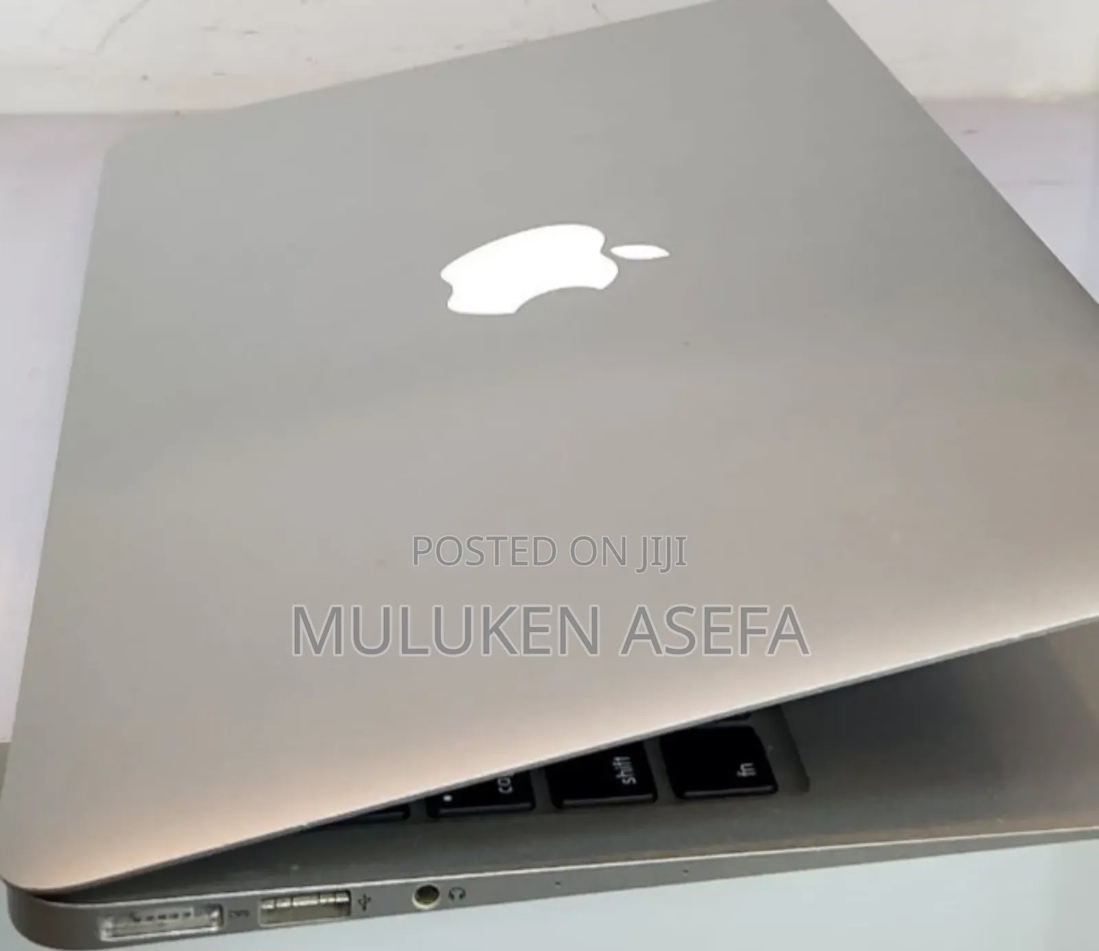 New Laptop Apple MacBook Air 2015 4GB Intel Core I5 SSD 128GB
