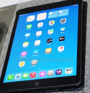 New Apple iPad (2022) 128 GB Gray