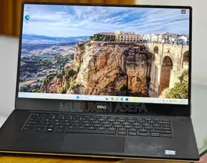 New Laptop Dell XPS 15 16GB Intel Core I7 SSD 256GB