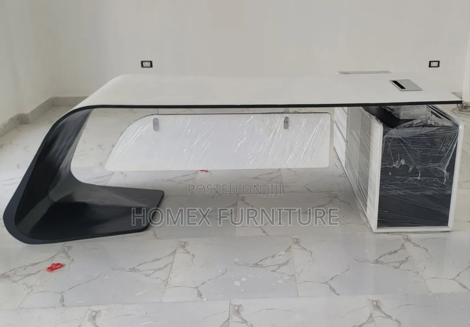 Modern Office Furniture Managerial Table