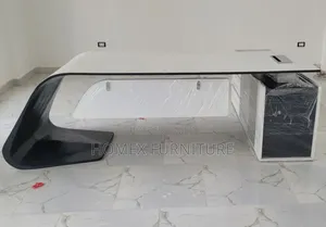 Photo - Modern Office Furniture Managerial Table