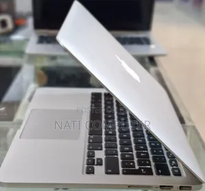 New Laptop Apple MacBook 2014 8GB Intel Core I7 SSD 256GB