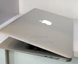 New Laptop Apple MacBook Air 2015 4GB Intel Core I5 SSD 128GB