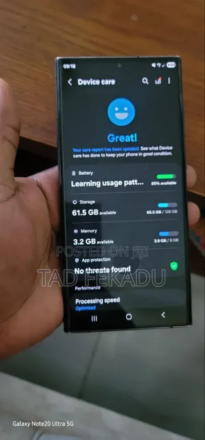 Photo - Samsung Galaxy S22 Ultra 128 GB Black