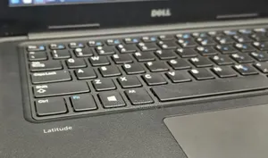 Laptop Dell Latitude 3380 8GB Intel Core I5 SSD 256GB