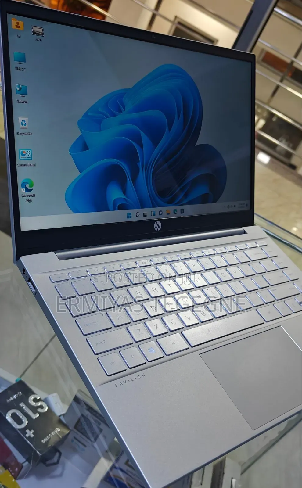 New Laptop Dell Adamo XPS 16GB Intel Core I5 SSD 512GB