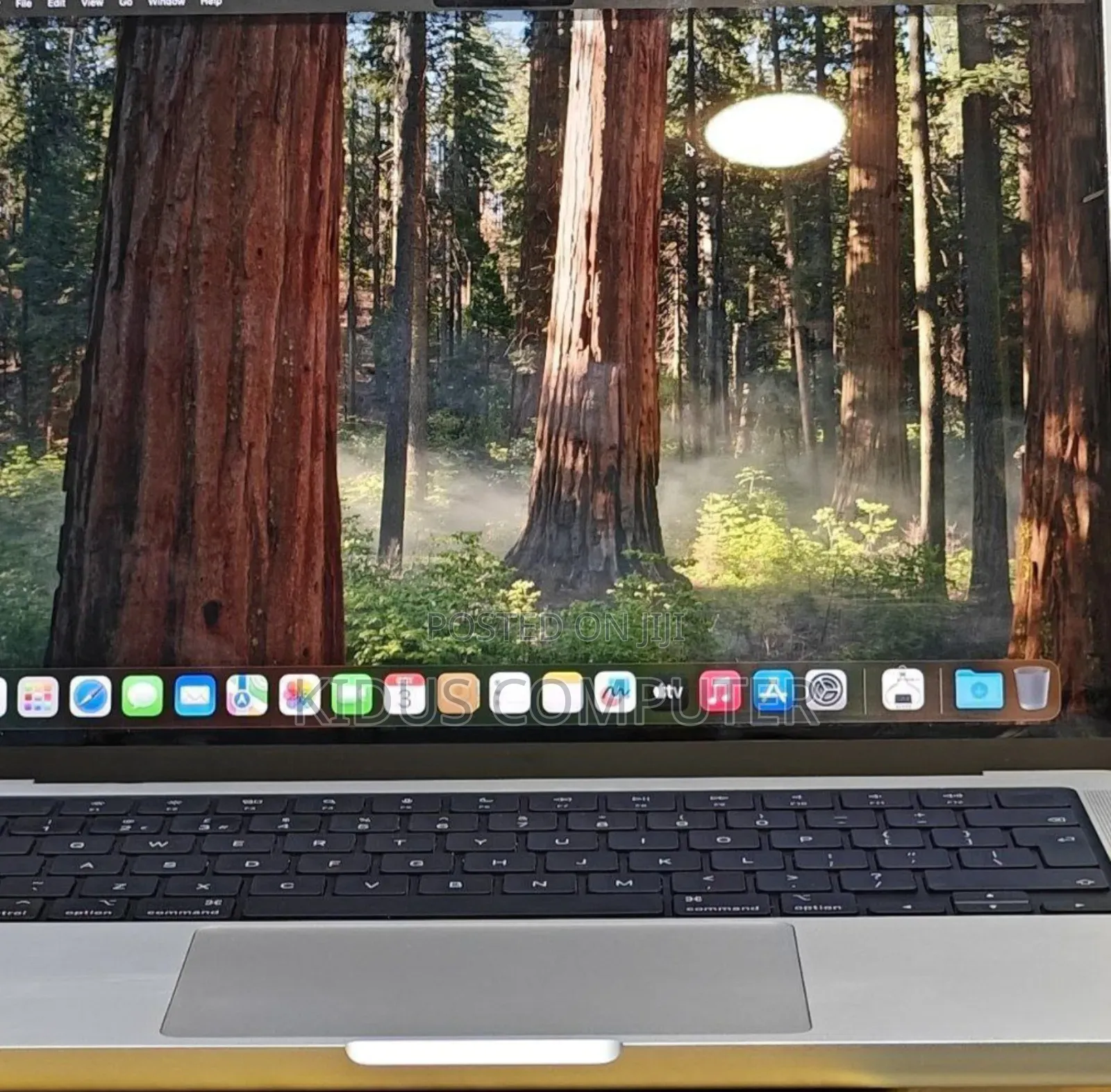 New Laptop Apple MacBook Pro M1 16GB Apple M1 SSD 1T