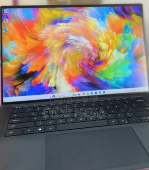 New Laptop Dell XPS 15 16GB Intel Core I7 SSD 512GB