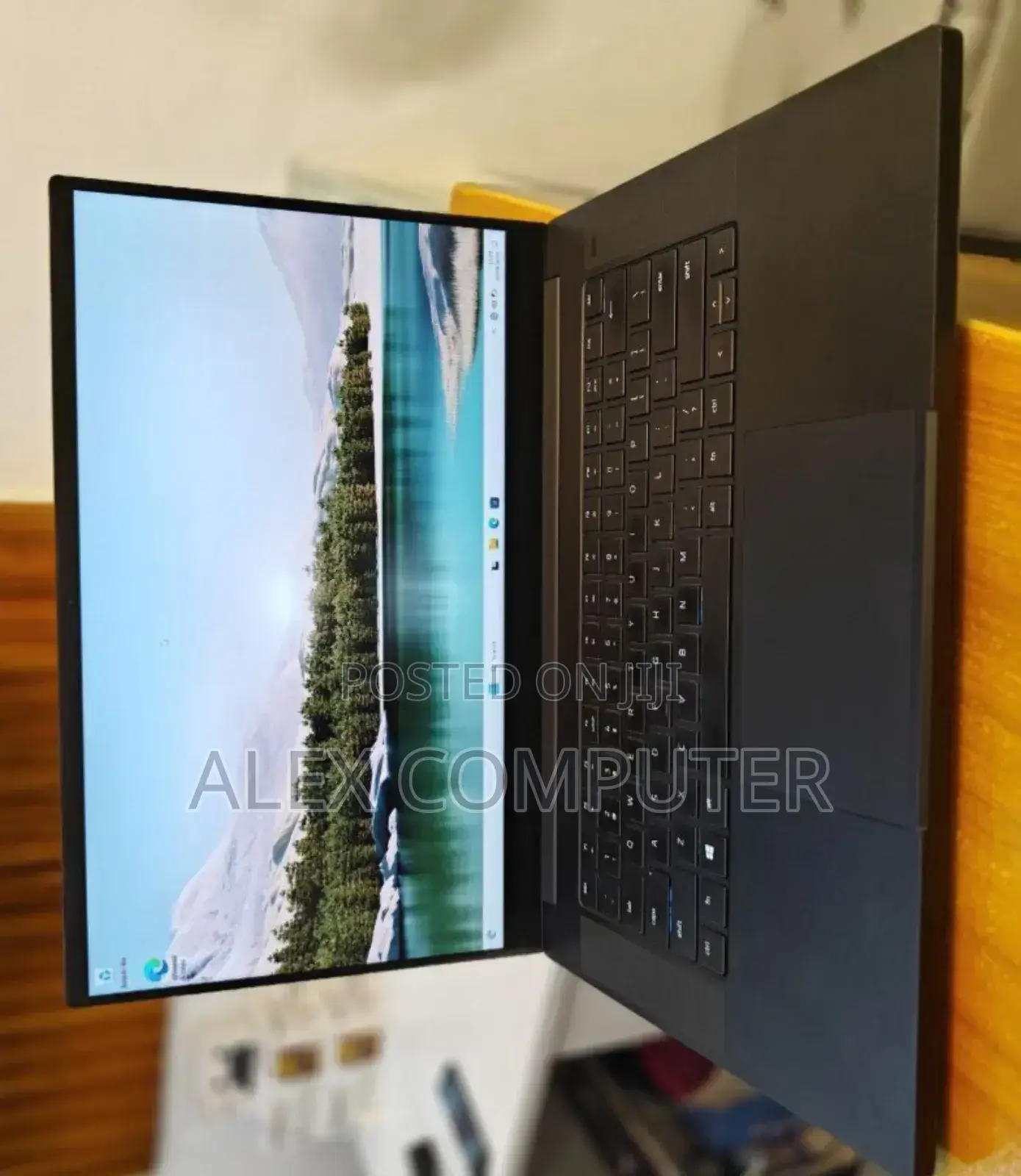 New Laptop Razer Blade 16GB Intel Core I7 SSD 512GB