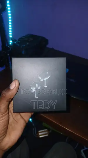 Photo - Apple Airpod 2nd Generation