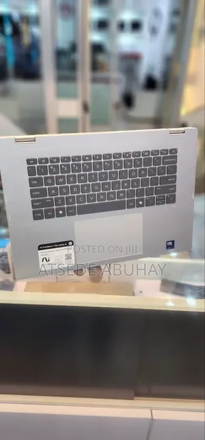 Photo - New Laptop HP OmniBook 7 16" 8GB Intel Core I7 SSD 1T