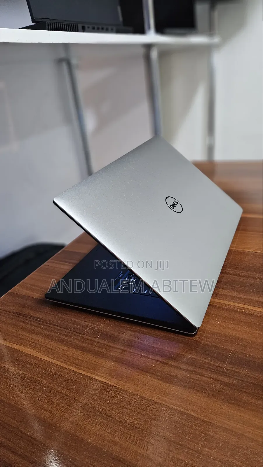 New Laptop Dell XPS 15 16GB Intel Core I7 SSD 512GB