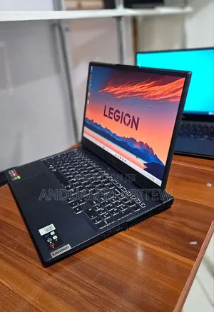 New Laptop Lenovo Legion 5 16GB AMD Ryzen 5 SSD 512GB