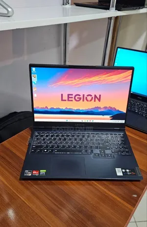 New Laptop Lenovo Legion 5 16GB AMD Ryzen 5 SSD 512GB