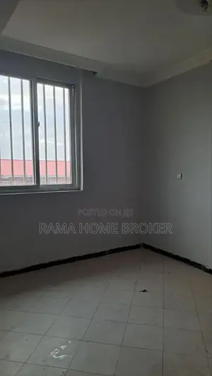 Furnished 3bdrm Condo in Yeka for sale