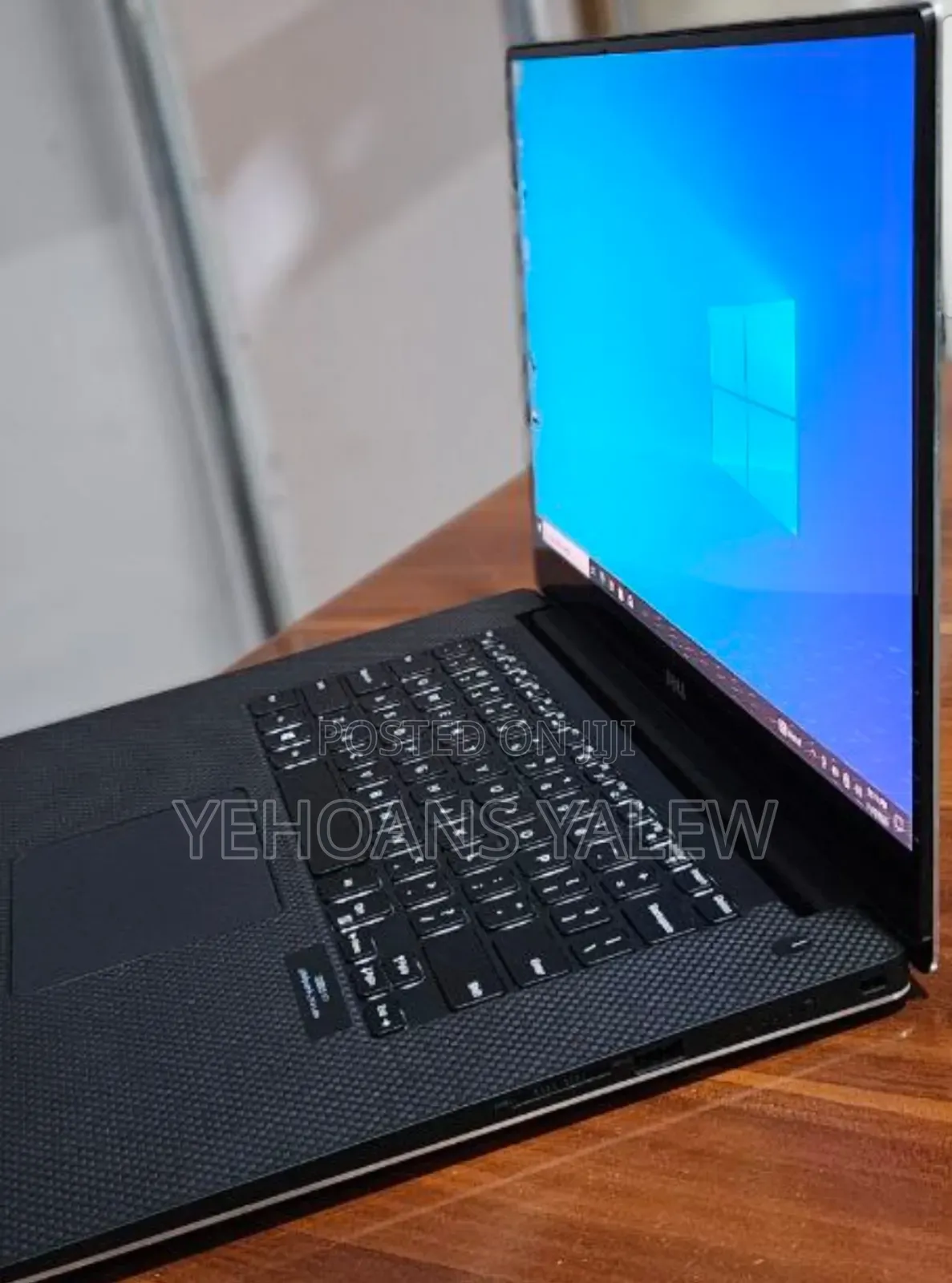 New Laptop Dell XPS 15 16GB Intel Core I7 SSD 512GB