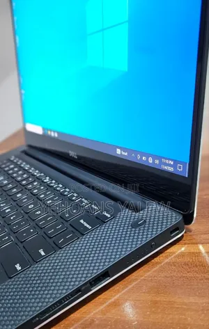 New Laptop Dell XPS 15 16GB Intel Core I7 SSD 512GB