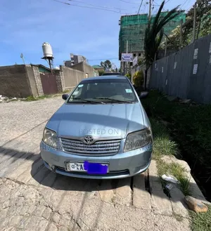 Photo - Toyota Corolla 2005 Blue