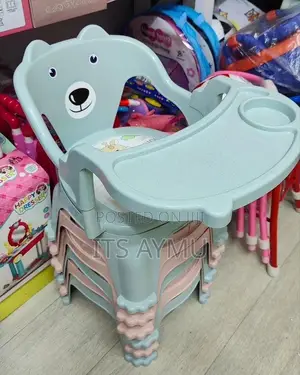 Photo - Baby Feeding Chair With Removable Tray :